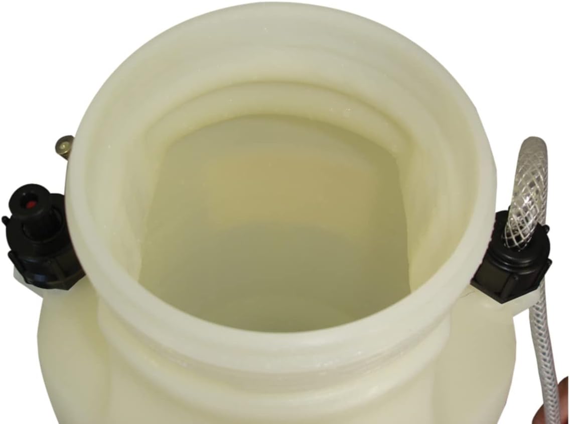 Solo 456 2.25 Gallon Professional Handheld Sprayer with Carrying Strap