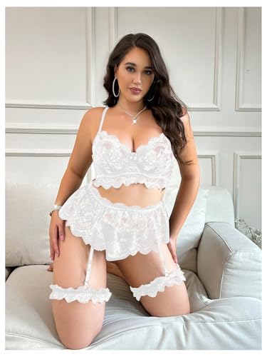 Image of Verdusa Women's Plus Size 4 Piece Lingerie Set Floral Lace Sheer Bralettes and Thong with Garter Belt