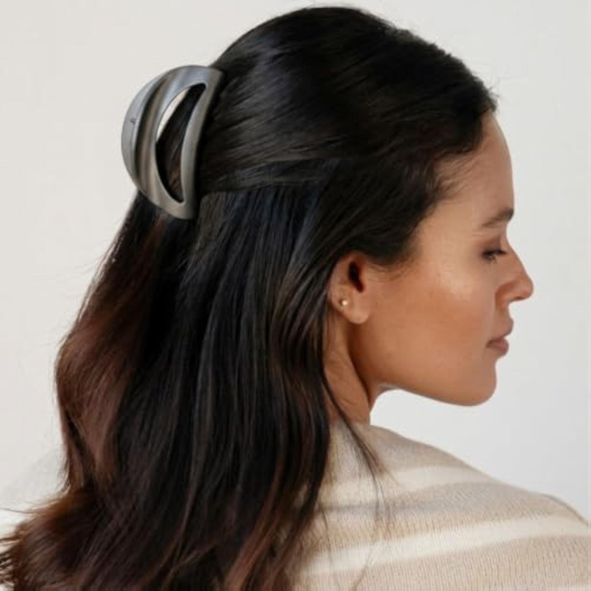Matte Graphite Large Cutout Curve Jaw Hair Clip