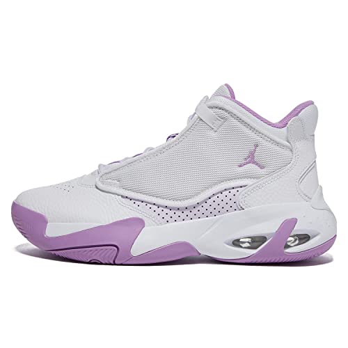 Jordan Boy's Max Aura 4 (Big Kid) White/Rush Fuchsia/Barely Grape 6 Big Kid M