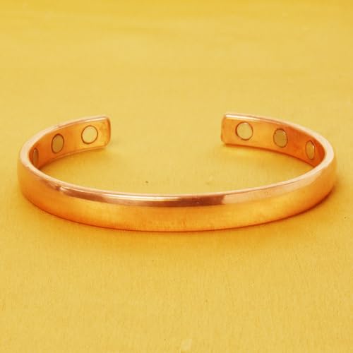 Image of Touchstone Indian Handcrafted Pretty Tapered Pattern Triple Magnet Hand Forged With Solid And High Gauge Minimalistic Elegance Pure Copper Bracelet In Natural Tone.