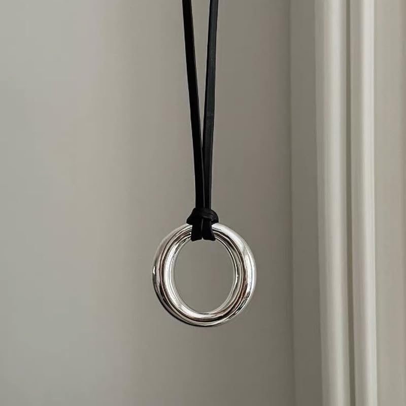 Collier anneau géométrique avec chaîne de clavicule réglable style cool