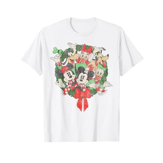 Disney Group Shot Christmas Wreath T-Shirt