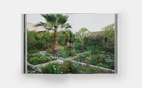 Glorious Gardens: Private Edens of the World's Leading Interior Designers - Image 4