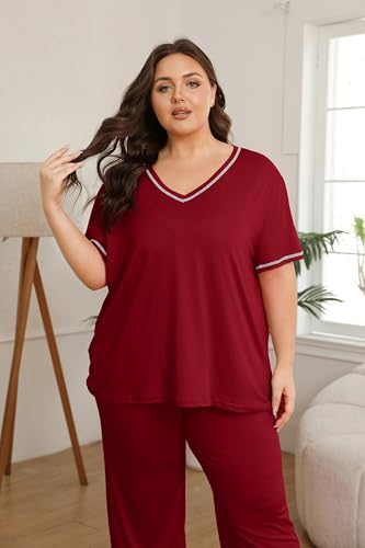 Image of Vozanet Women's Plus Size Pajama Sets Short Sleeve Long Pants Solid Color with Piping Trim Elegant Loungewear Cozy Sleepwear