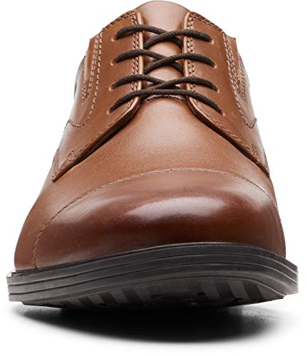 Image of Clarks Men's Whiddon Cap Oxford Shoes