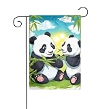 Dimensioni del prodotto: questa bandiera da giardino HJFCZH Two Happy Panda Stampa decorazione giardino misura 45 x 30 cm e si adatta alla maggior parte dei portabandiera standard. La bandiera viene fornita con una manica sulla parte superiore per l'uso con un asta standard o un supporto per bandiera.