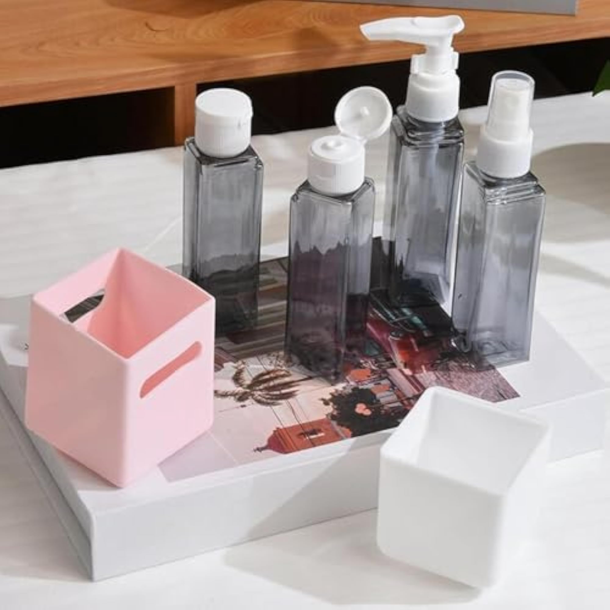 4 in 1 Travel Bottles Compact Containers for Hair Conditioner Shampoo