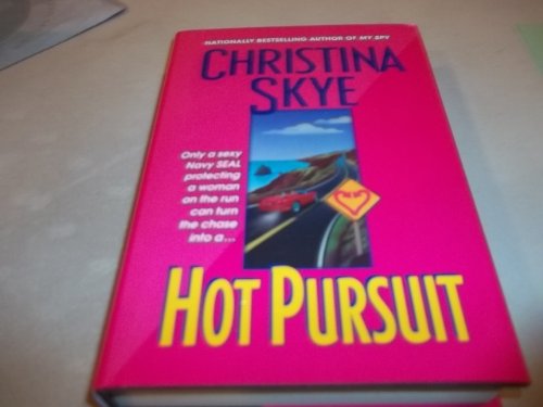 Hot Pursuit 0739432559 Book Cover