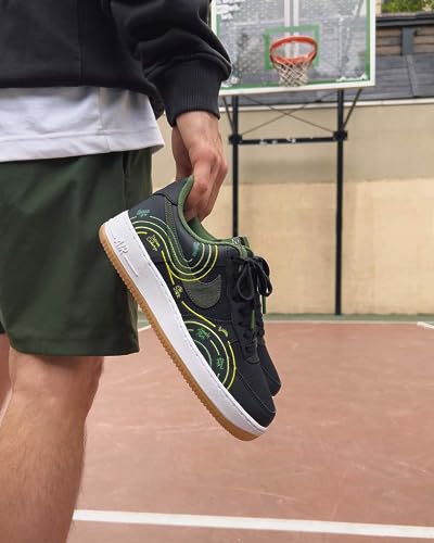 Image of Nike Men's Air Force 1 '07 LV8 Sneaker
