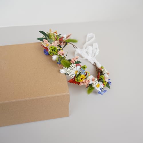 Corona boho para niña con flores secas verdes miniatura 3