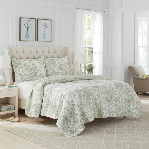 Image of Laura Ashley - Queen Quilt Set, Soft & Reversible Cotton Floral Bedding with a Medium Weight Feel, 3 Piece Bed Set with Matching Pillowcases (Bedford Green /Off-White)