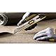 STANLEY FatMax Cuttermesser Profi Teppichmesser Stanley Messer mit Magazin (18mm Klingenbreite, 180mm Länge, Klingenführung aus rostfreiem Stahl, mit Klingenbrecher, inkl. 6 Abbrechklingen) 0-10-481
