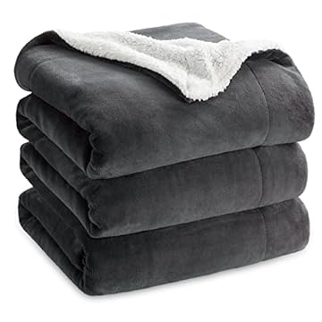 Bedsure Sherpa Fleece Throw Blanket - Thick and Warm, Fluffy Microfiber Solid & Soft Blankets for Bed and Couch King Size, Dark Grey, 230x270cm