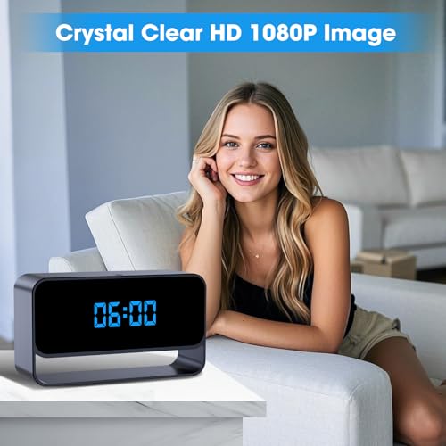Hidden Spy Camera in Wall Clock