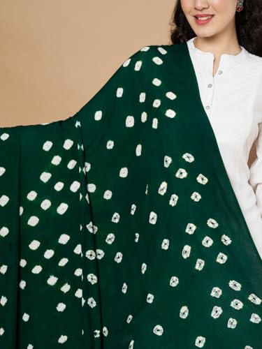 Image of Women's Cotton Rayon Bandhani Print Dupatta with Tassels 2.25 Meters | Women's cotton printed dupatta with tassels.