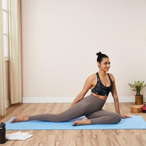 Image of AmazonBasics Dual Colour Reversible Yoga Mat | 6 MM Anti-Slip Thick Mat | Carry Strap | Grippy Surface | TPE & EVA Material | for Men & Women (Dark Blue & Light Blue)