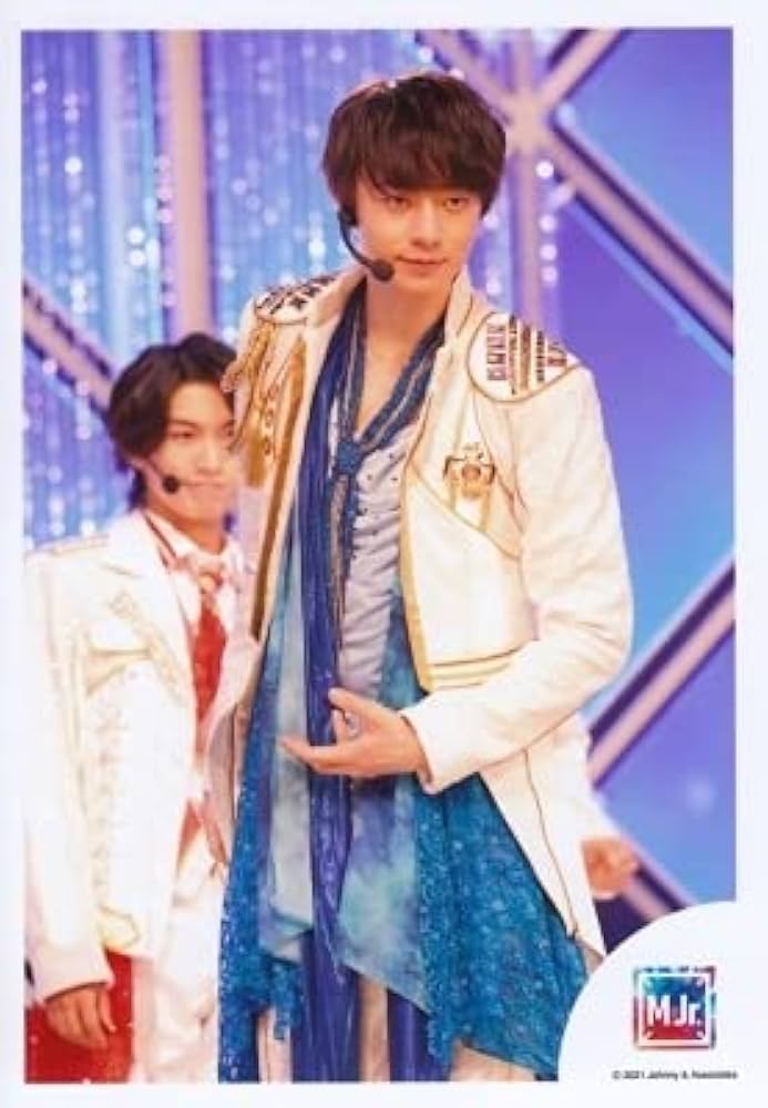 Amazon.co.jp: HiHi Jets 公式 生 写真（作間龍斗）MS00046