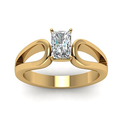 Bague de fiançailles plaqué or avec pierre précieuse personnalisable pour femme solitaire minimal