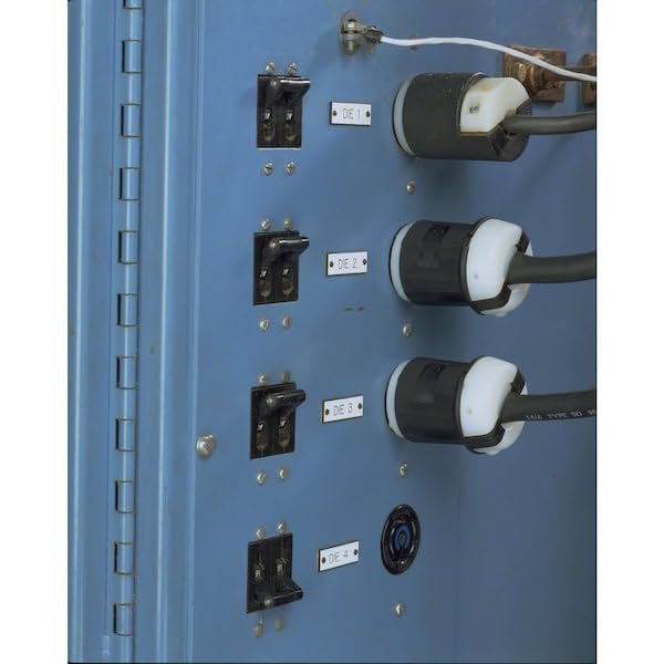 Receptáculo Twist-Lock Hubbell HBL2620 de 30 amperios para conexiones de talleres y fábricas 4