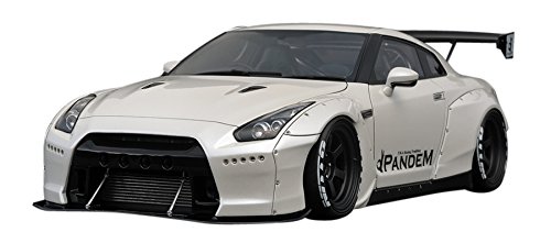 Amazon | イグニッションモデル 1/18 PANDEM R35 GT-R Peal ホワイト