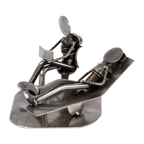 Escultura de hierro reciclado NOVICA 'Rustic Psychotherapist' miniatura 2