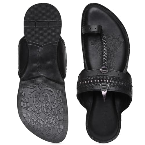 Image of Regal Men Leather Casual Kolhapuris