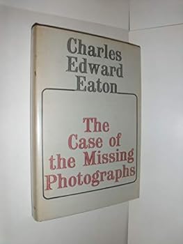 Hardcover The case of the missing photographs Book