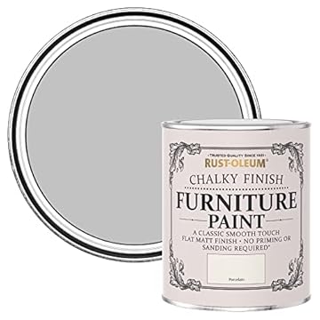 Rust-Oleum Off White Upcycled Furniture Paint in Chalky Finish - Porcelain 750ml