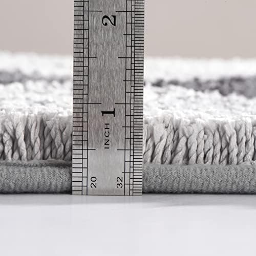 Grey Bath Mat Non Slip Bath Mats for Bathroom 50 x 80 cm, Dark and Light Grey Soft Microfiber Bathroom Mat, Black Stripes Bathmat Machine Washable Rug, Super Absorbent Floor Mat for Living Room