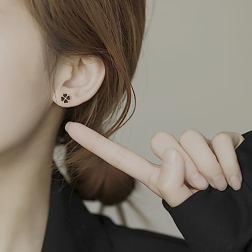 Reffeer Solid 925 Sterling Silver Leaf Clover Earrings Studs for Women Teens Small Spring Leaf Stud Earrings Screw Back2