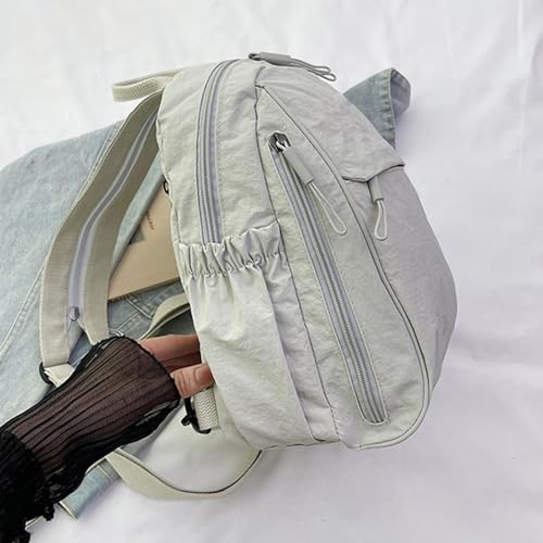 Mochila de viaje compacta con diseño cómodo para evitar dolores de espalda 4