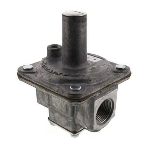 Maxitrol RV52-3/4 3/4" Straight-Thru-Flow Gas Regulator, 900, 000 Btu, Aluminum