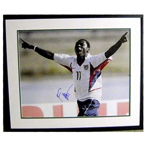 Autograph Warehouse 376972 16 x 20 in. Freddy Adu Autographed Matted & Framed Photo - Soccer United States Image No.3