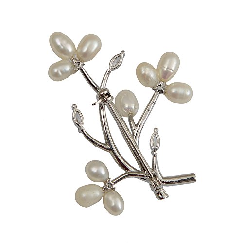 Elegant Freshwater Pearl Brooch