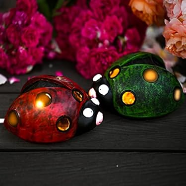 AMAZON - AOLIY Ladybugs Garden Decor, 2 Pack Solar Lights Lady Bugs Wall Art Outdoor Decor Cute Garden Figurines Lawn Ornaments.(Red/Green)