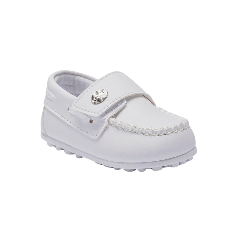 Sapato Mocassim Social Infantil Branco Menino Pequito em promoção! Veja a oferta e mais achadinhos de Sapatos Infantis 2 Hoje é o melhor dia para comprar Sapato Mocassim Social Infantil Branco Menino Pequito com aquele preço maroto! Promoção! Aproveite a oferta! 2