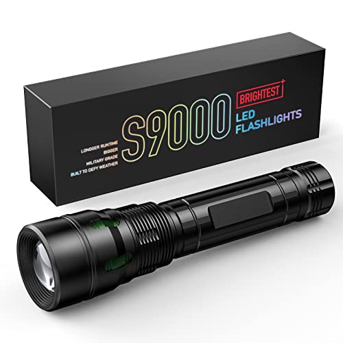 NEEMO Lampe Torche LED Ultra Puissante, Tactique Lampe de Poche 10000 lumens avec 3 modes et longue durée de vie, IP67 Étanche Lampe Torche zoomable pour extérieur, camping, urgences, randonnée Cover