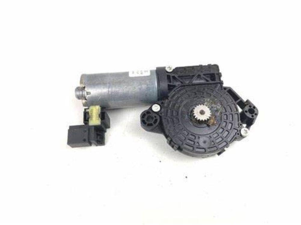Replacement# 2059064104 A2059064104 Sunroof Motor 1pc/Set