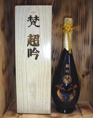 Amazon.co.jp: 梵 超吟 漆箱入り 720ml 【皇室献上酒】 : 食品・飲料
