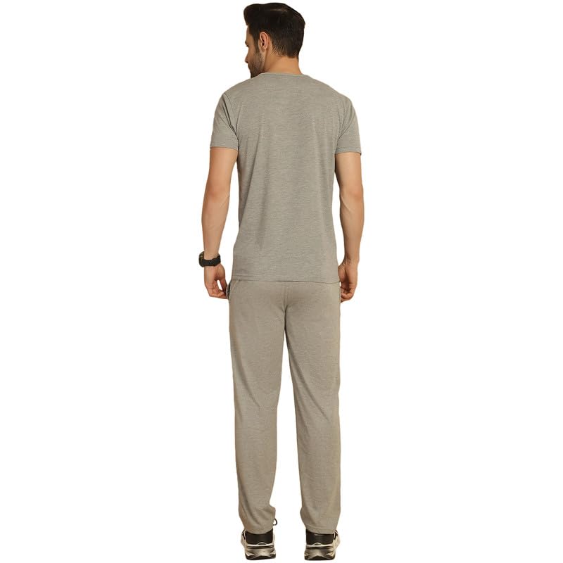 Image of VIMAL JONNEY White Cotton Printed CO-ORD Set Tracksuit for Men-T PRT 23 WHT D10 WHT. 02-P