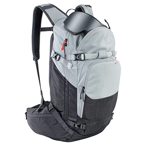 EVOC LINE 30 all-mountain backpack