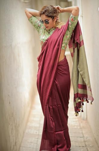 Image of Designer Cotton Saree with Floral Print Blouse, Maroon and Mint Green, Tasseled