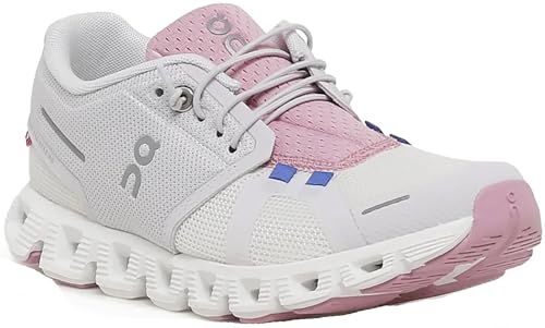 Image of On Women's Cloud 5 Sneakers