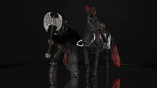Amazon.com: McFarlane Toys - Bloodaxe with Horse (Spawn: The Dark