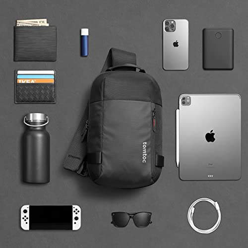 tomtoc Compacte EDC Sling Bag, Minimalistische Borst Schouderrugzak Crossbody Tas voor 11 inch iPad Pro 2021 met Toetsenbord, Waterbestendig Lichtgewicht Casual Dagrugzak voor Tactisch, Reizen, Werk, Sport, Zwart - Image 8