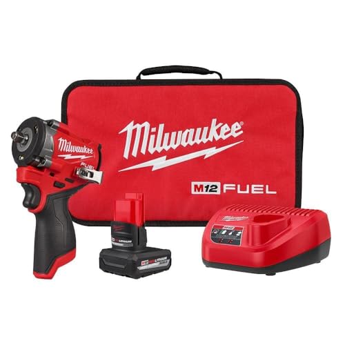 Milwaukee M12 Fuel Stubby Impact Wrench Kit