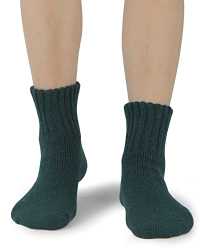 Image of BenSorts Women's Winter Boots Socks Thick Warm Cozy Crew Socks Solid Color Gifts