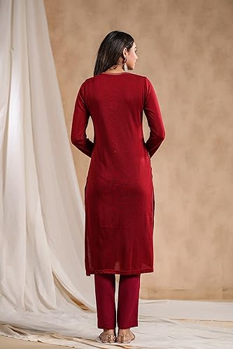 Image of ishin Women's Jacquard Style Ethnic Motifs Straight Winterwear Kurta