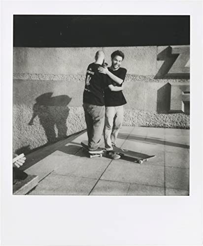Filme Polaroid 600 B&W para 8 Fotos Instantâneas